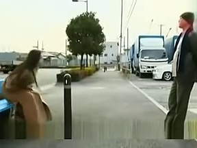 痴●痴女の通勤バス ・28才、独身痴女の性癖・43才、人妻がするバス車内痴女行為 タイトル画像