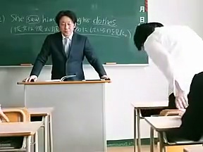絶倫デカマラ教師に休み時間10発中出しレ×プされ続けた私 杏ここ タイトル画像