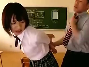 担任教師に昏●レ●プされた女子生徒会長 もなみ鈴 タイトル画像